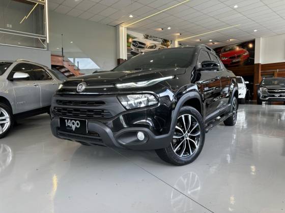 FIAT TORO 2.0 16V TURBO DIESEL ULTRA 4WD AT9 FIAT TORO 2.0 16V TURBO DIESEL ULTRA 4WD AT9